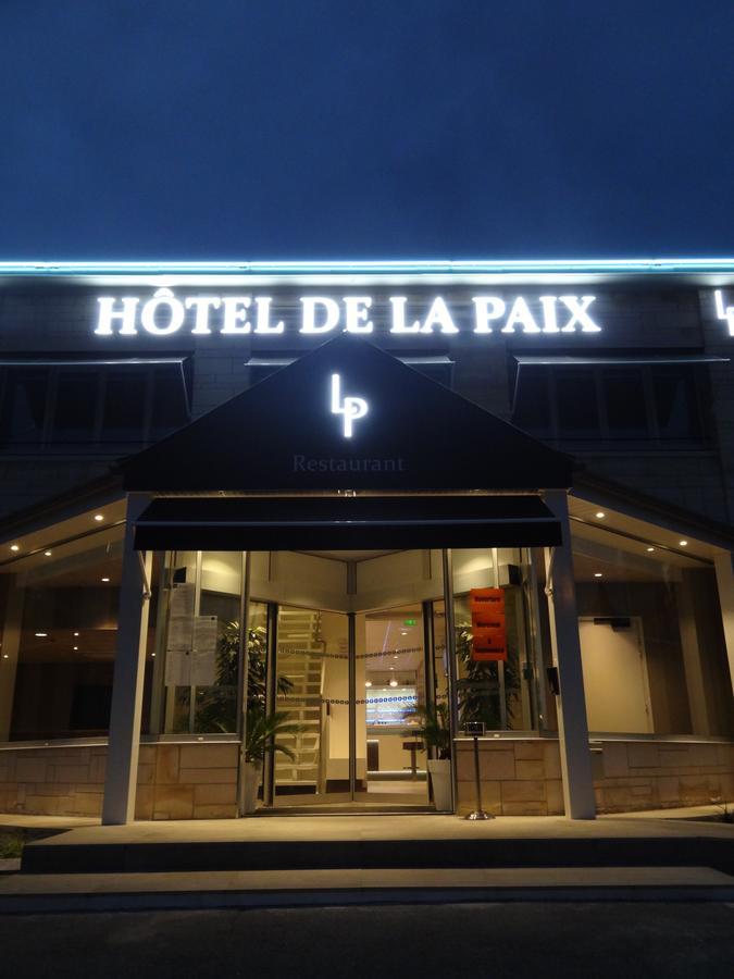 Hotel De La Paix บาพูม ภายนอก รูปภาพ